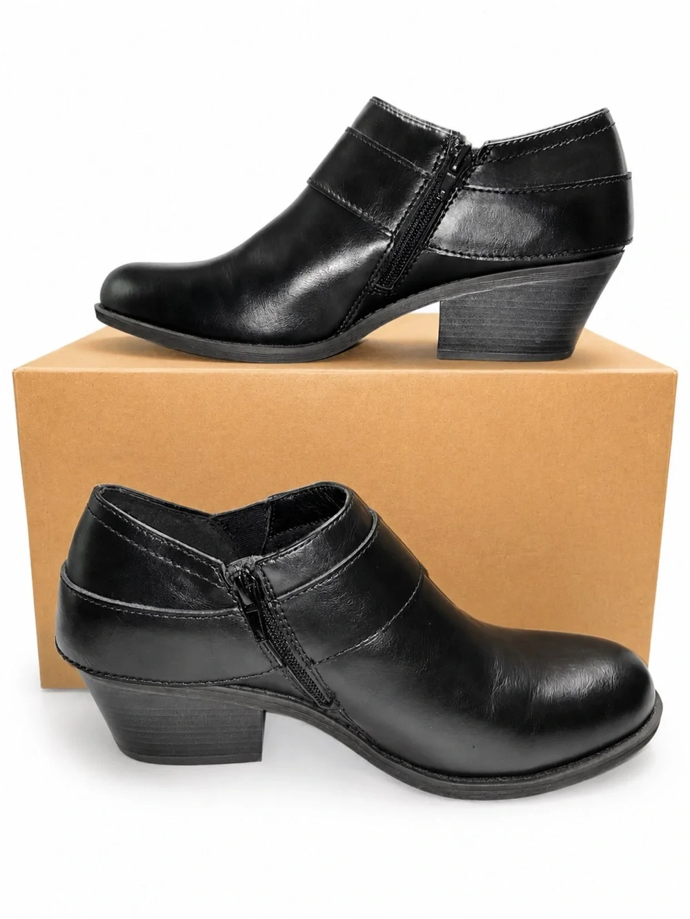 Frye & Co. Berlyn Black Faux Leather Buckle Ankle Booties Women’s Size 9M
